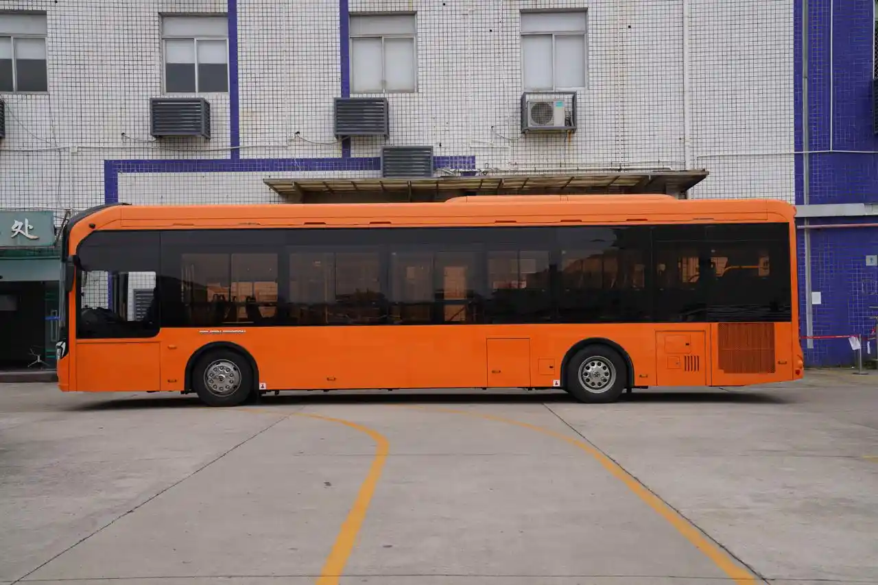 XML6125.D